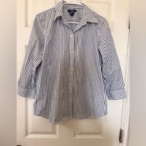 Chaps Women White and Blue Striped Button Down Shirt